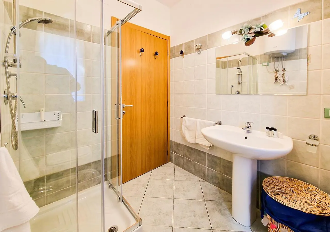 Residenza Iris Apartment La Maddalena  0*, La Maddalena (Sassari) Italy